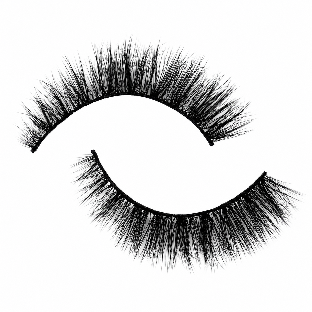 KISTU Celestial fluffy short-length false strip lash with soft dimensional volume