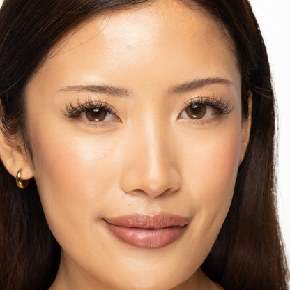 Close-up of KISTU Flutter cluster lashes showing wispy lash fans